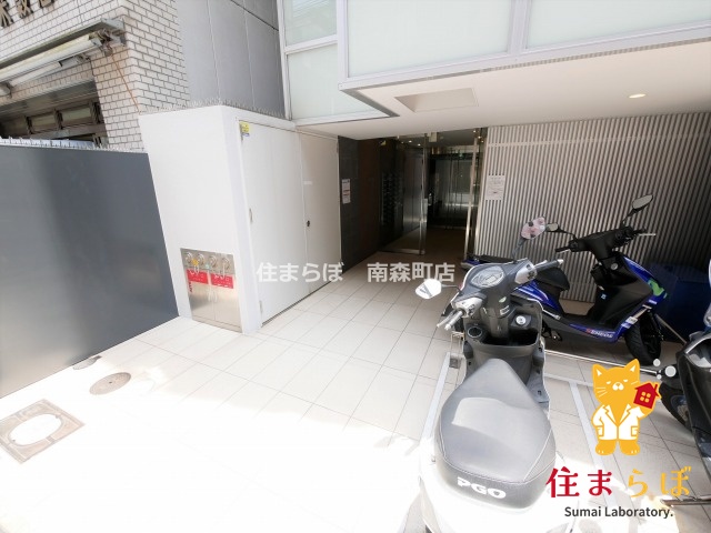 エントランス　共用部の印象も大切に