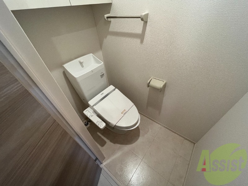 トイレ　トイレはウォシュレット付きです。シャワートイレは嬉しいですね