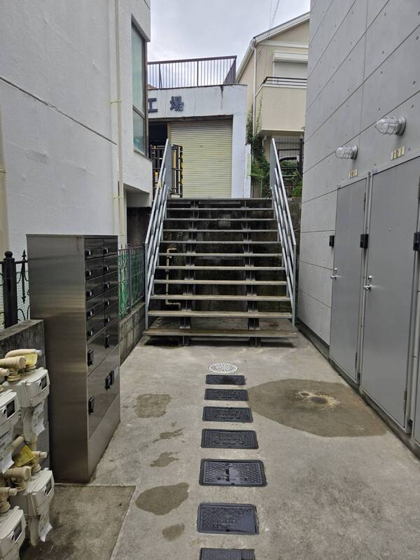 エントランス　Maisoxia護国寺　豊島区雑司が谷１丁目