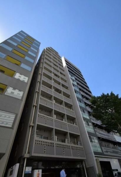 都営大江戸線 東新宿駅 徒歩2分 築23年