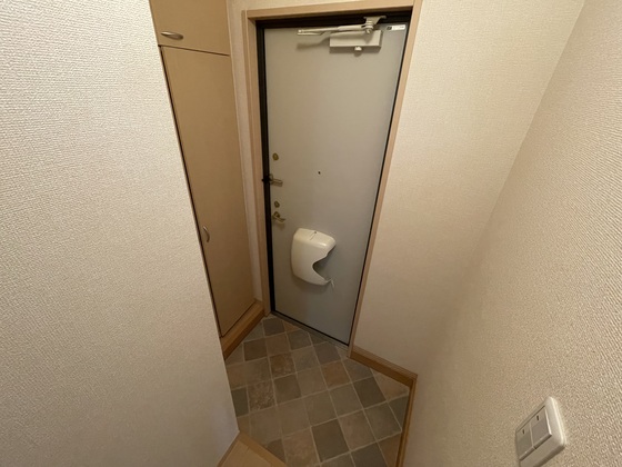 玄関　※別部屋の写真です