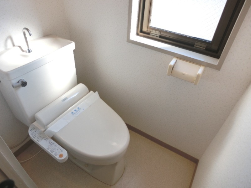 和知ビルのトイレ写真
