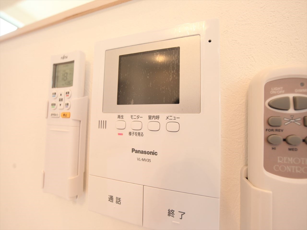 セキュリティ　TVモニター付インターホン完備