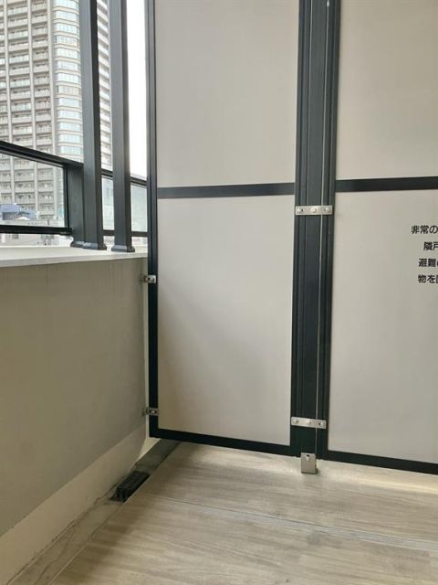 バルコニー