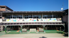 幼稚園・保育園　向島保育園（幼稚園・保育園）まで216m