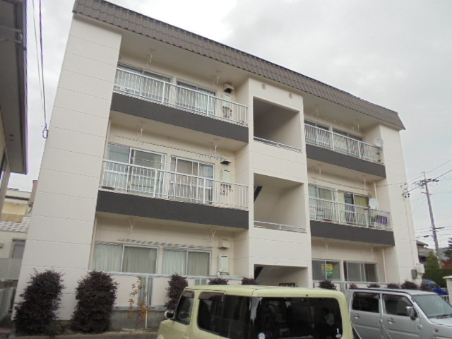 静岡県浜松市中央区佐鳴台２（アパート）の賃貸物件の外観