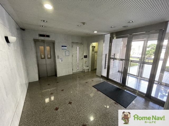 その他共有部分　オートロック・エレベーター付き