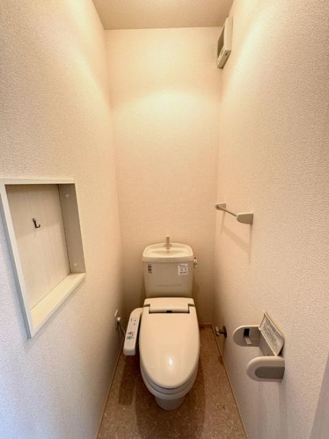 【アメニティコート　Ｂのトイレ】