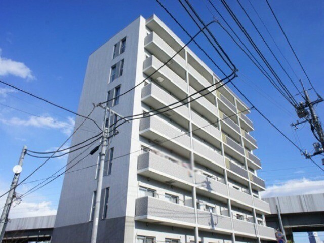 宇都宮市今泉町のマンションの建物外観