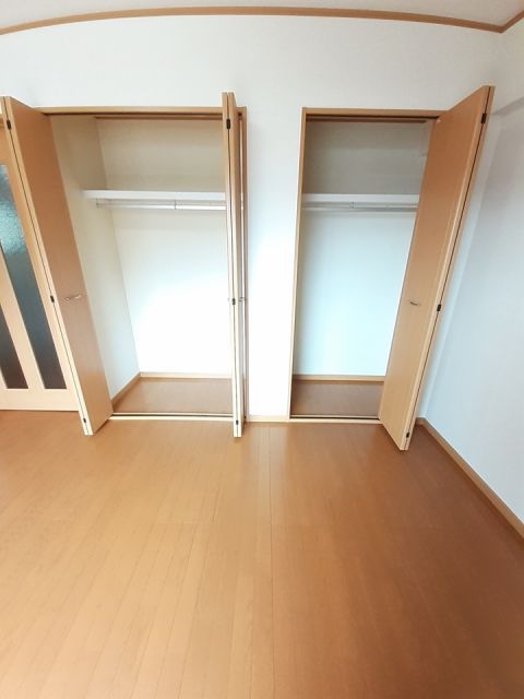 【新居浜市坂井町のマンションの収納】