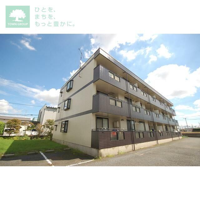 【船橋市上山町のマンションの建物外観】