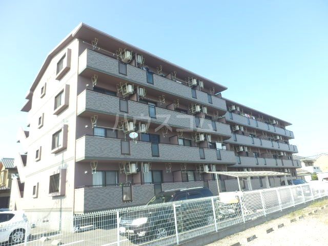 浜松市中央区雄踏のマンションの建物外観