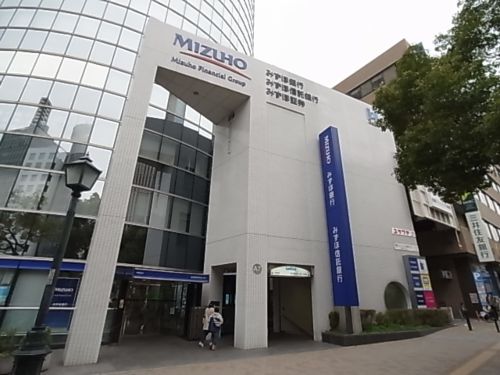 【リアライズ上野通の銀行】