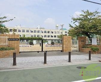 【神戸市垂水区天ノ下町のマンションの小学校】