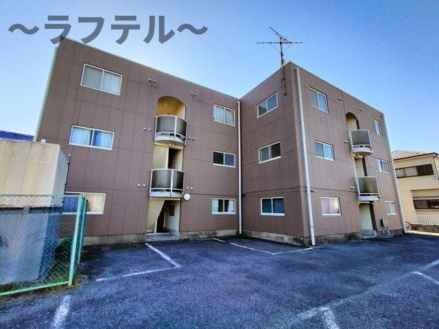 所沢ツインキューブの建物外観