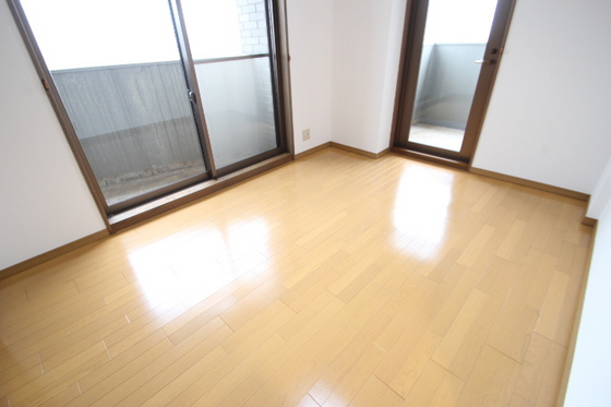 居室・リビング　※別部屋の写真です