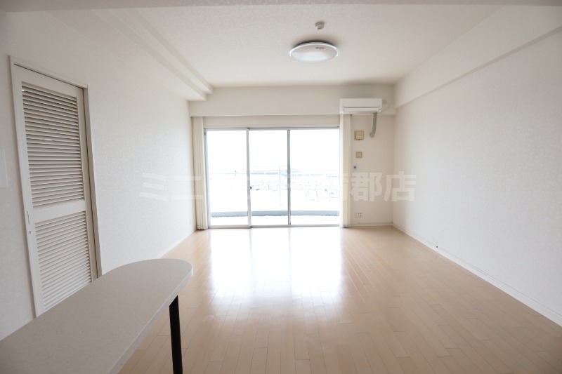 居室・リビング　同タイプ