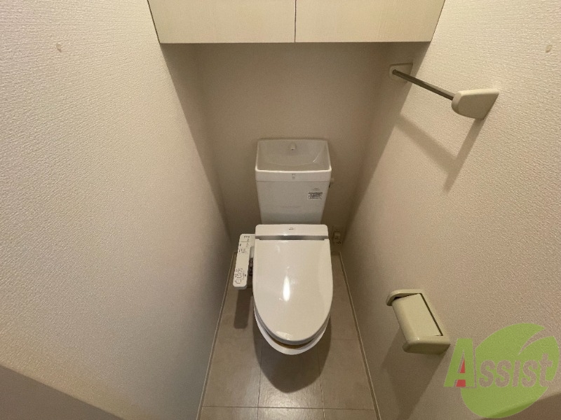 トイレ　トイレはウォシュレット付きです。シャワートイレは嬉しいですね