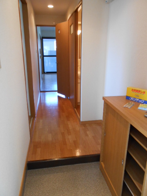 玄関　シューズボックス完備