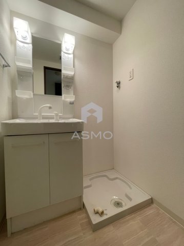 洗面設備　同マンション別部屋参考写真