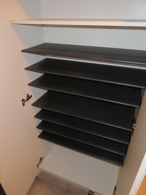 収納　シューズボックス