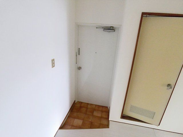 玄関　2025年3月撮影