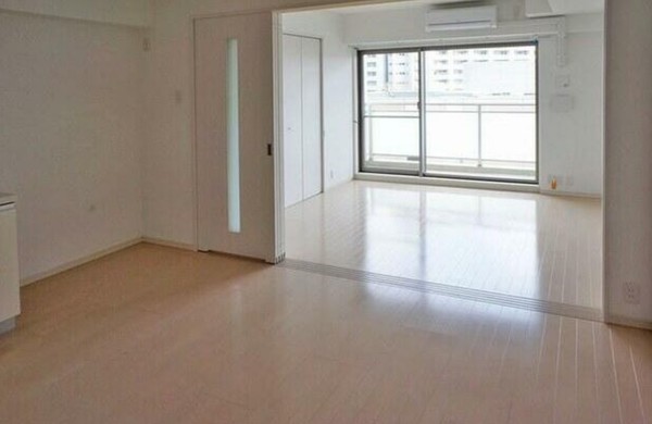 居室・リビング　※反転タイプ参考