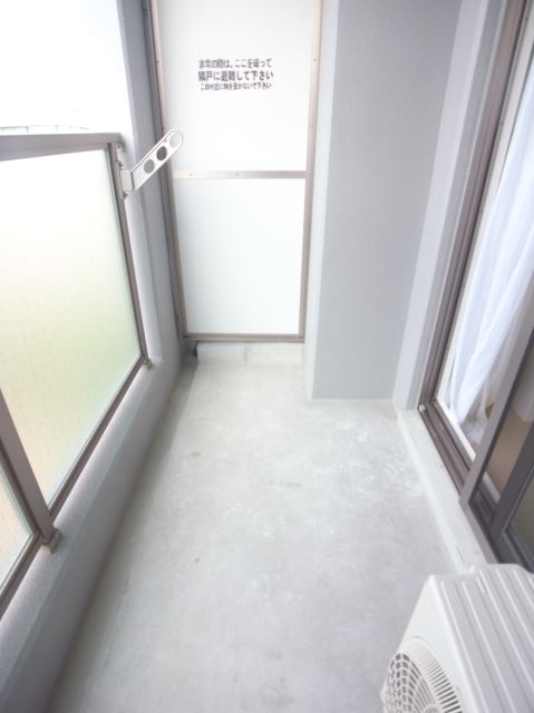 バルコニー　バルコニー