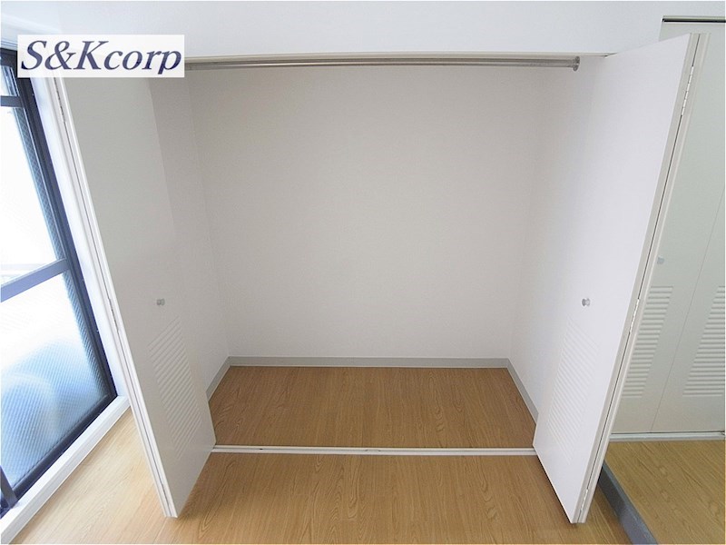 収納　マリンクレール六甲II