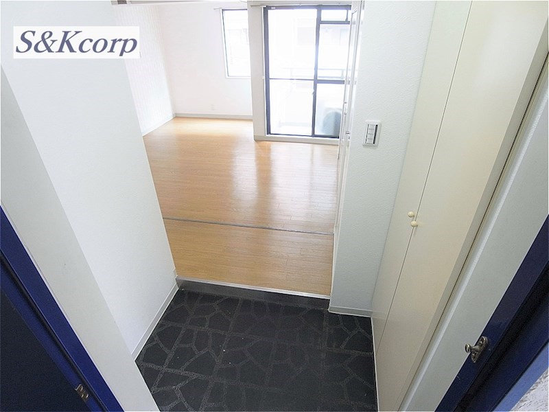 玄関　マリンクレール六甲II