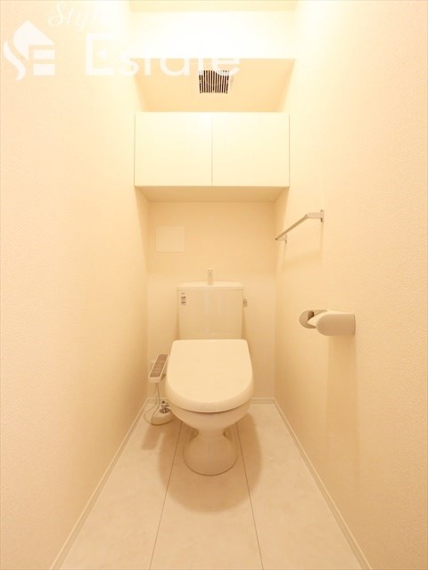 トイレ　温水洗浄便座★