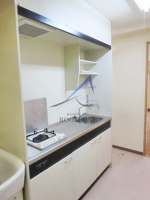 キッチン　キッチンです。