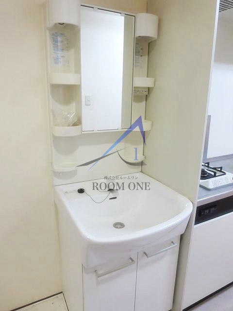 洗面設備　洗面台です。
