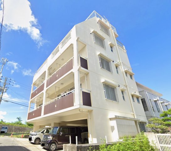 建物外観　ＳＵＮＨＩＬＬＳ　Ｕ（Ｋ）★那覇市具志エリア