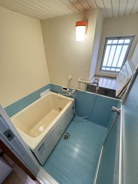 バス・シャワールーム　写真は別の部屋のものです。
