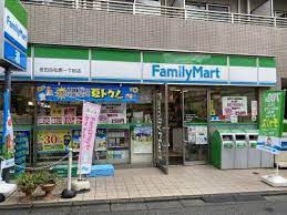 コンビニ　ファミリーマート世田谷松原一丁目店（コンビニ）まで264m