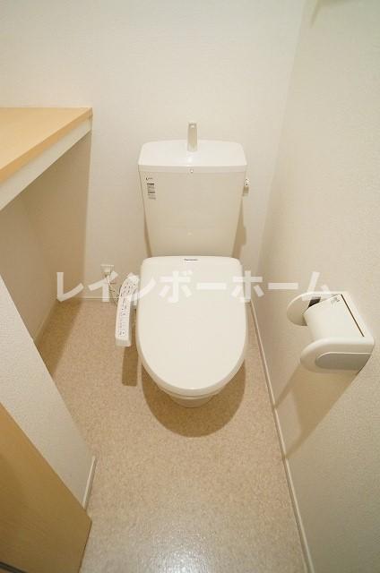 トイレ　シンプルで使いやすいトイレです