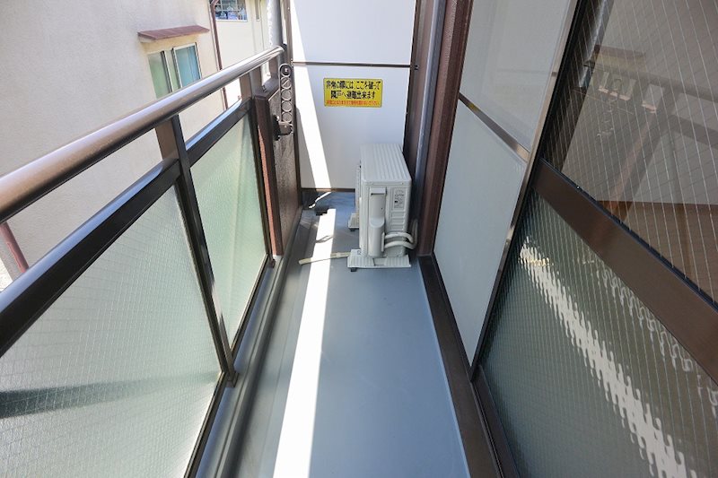 バルコニー　ベランダ