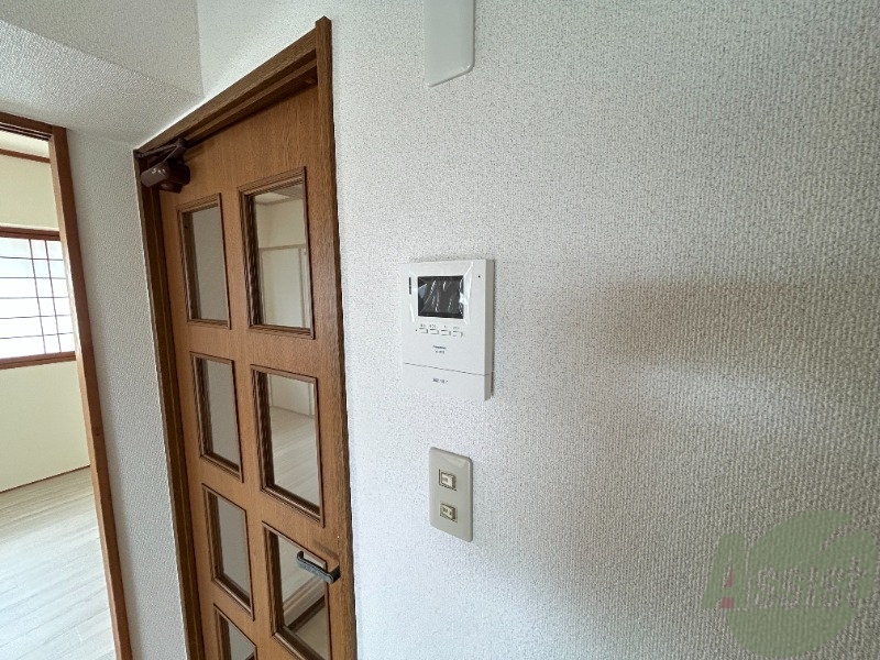 その他設備　モニターホンで来客時顔が確認できますよ。