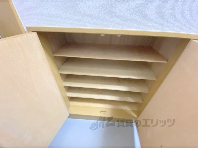 収納　下駄箱