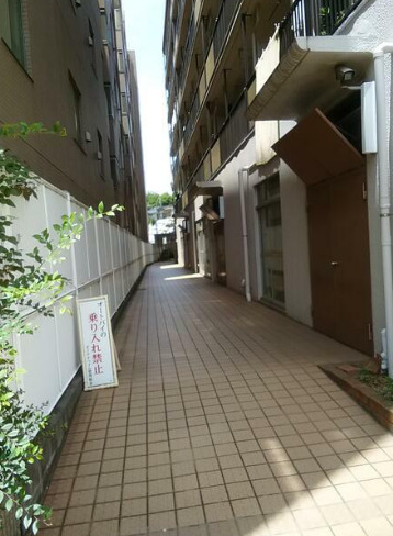 エントランス　保土ヶ谷ダイアナハイム