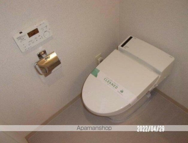 京急本線 黄金町駅 徒歩3分 7階建 築20年のトイレ写真
