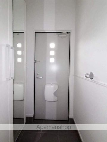 ルミエール・Kの玄関写真