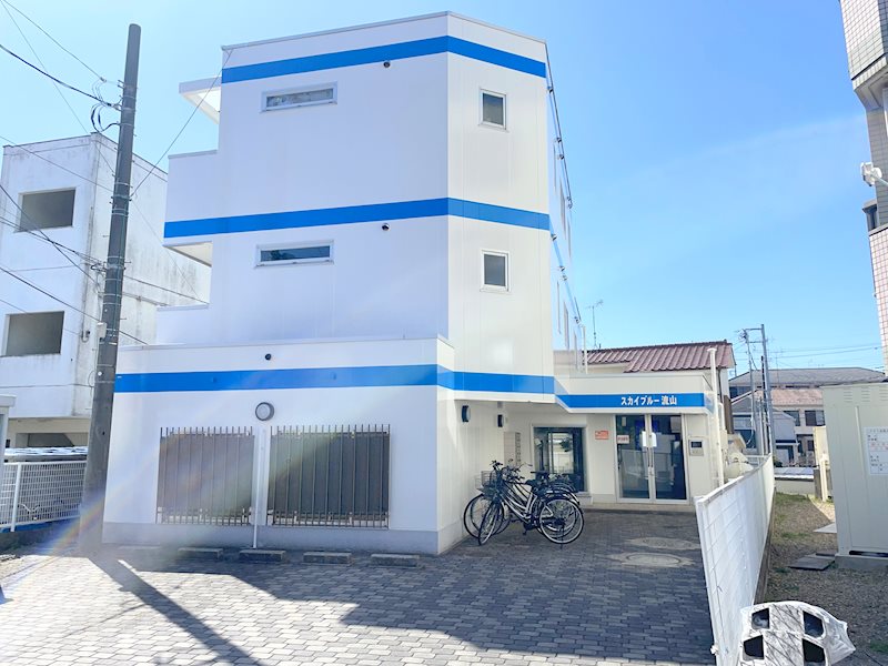 建物外観　インターネット無料物件。水道代も無料です