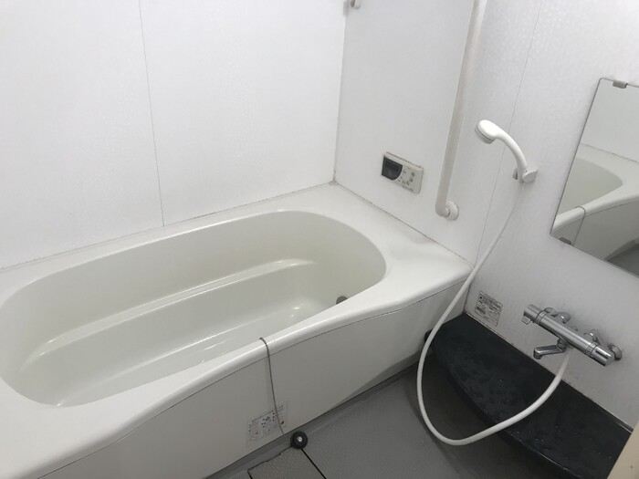 バス・シャワールーム　一坪風呂