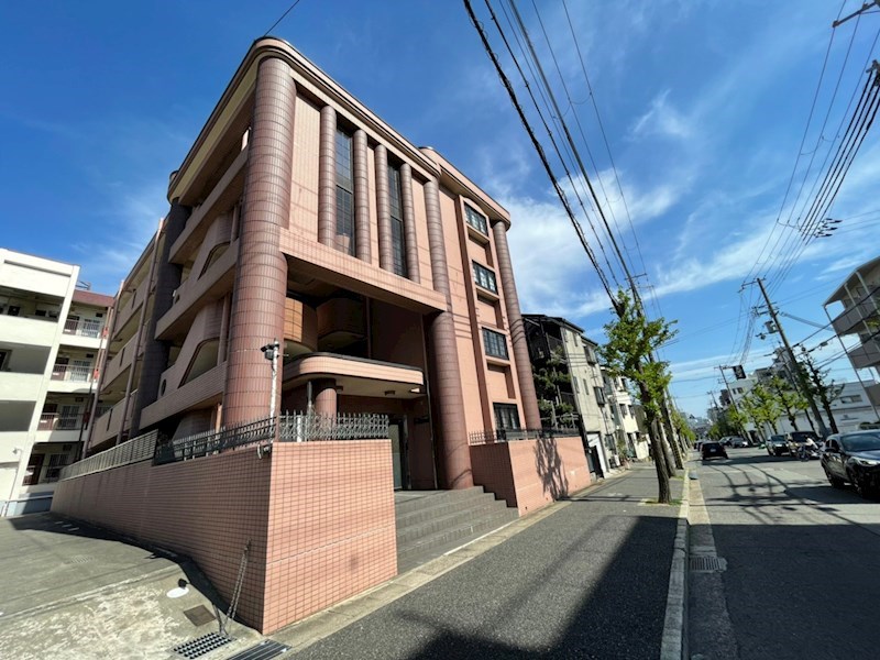 神戸市東灘区住吉宮町のマンションの建物外観