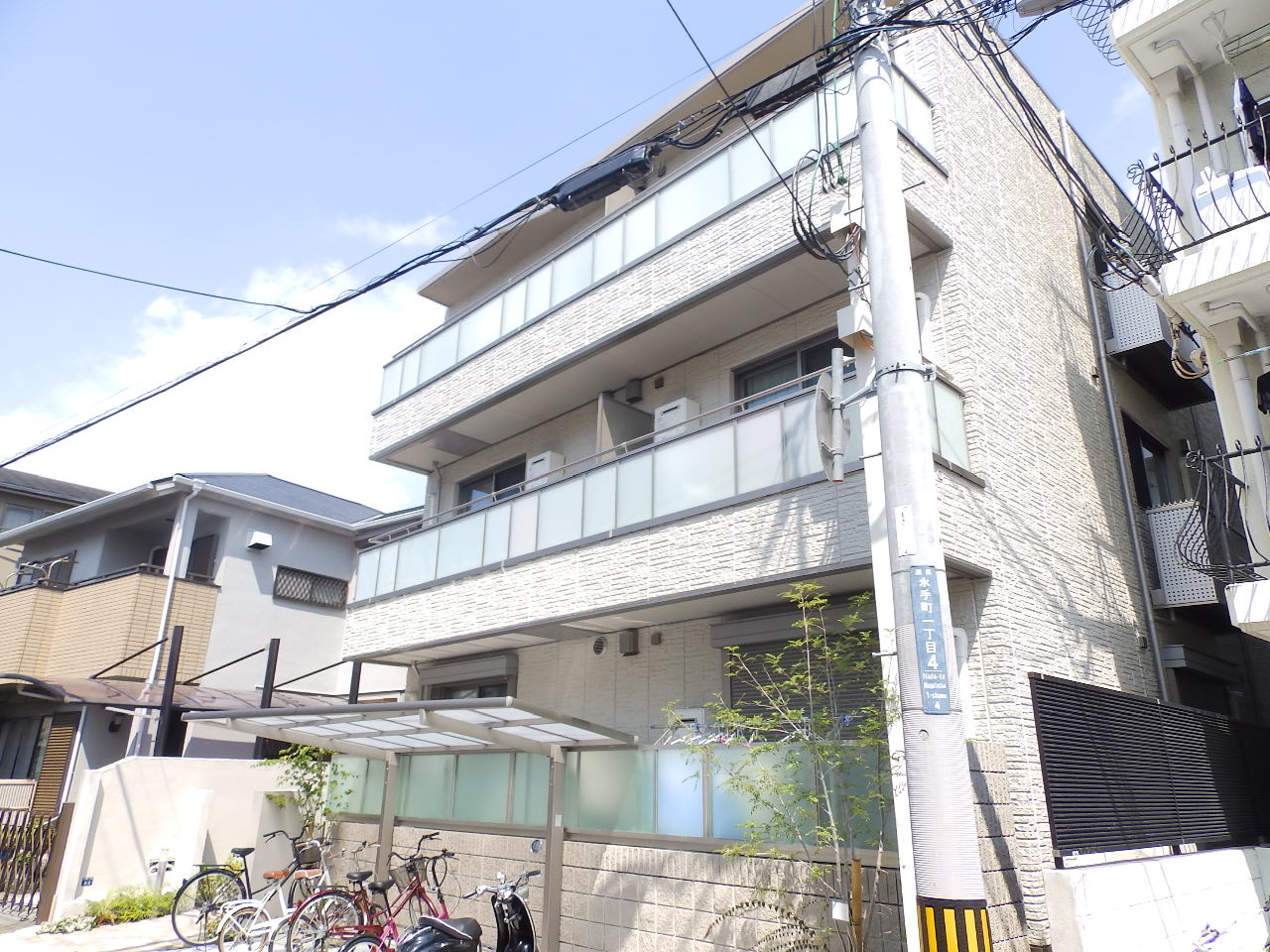 建物外観　安心の積水ハウス施工です