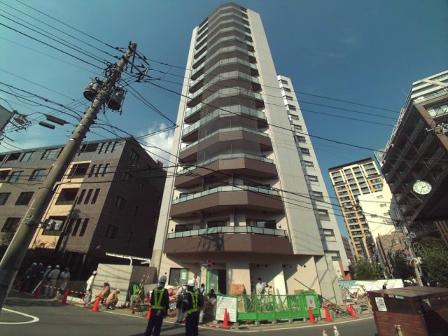 【レジディア文京小石川IIの建物外観】