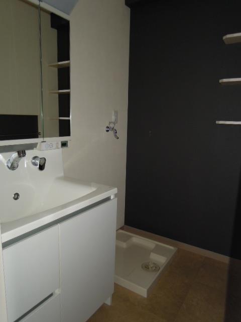 洗面設備　イメージ写真（同じ間取りの他部屋の写真です）