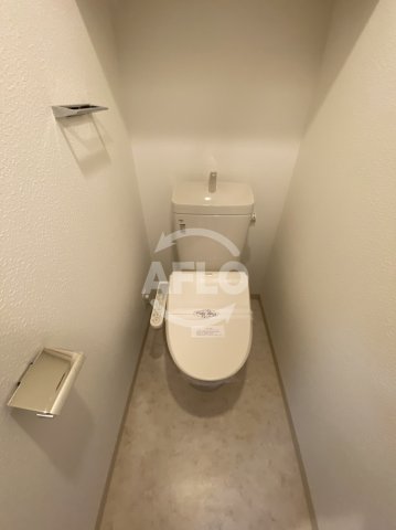 トイレ　スプランディッド北巽　トイレ